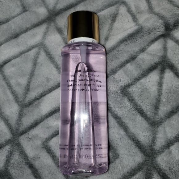 Victoria Secret Fragrance Mist - Picture 2 of 2
